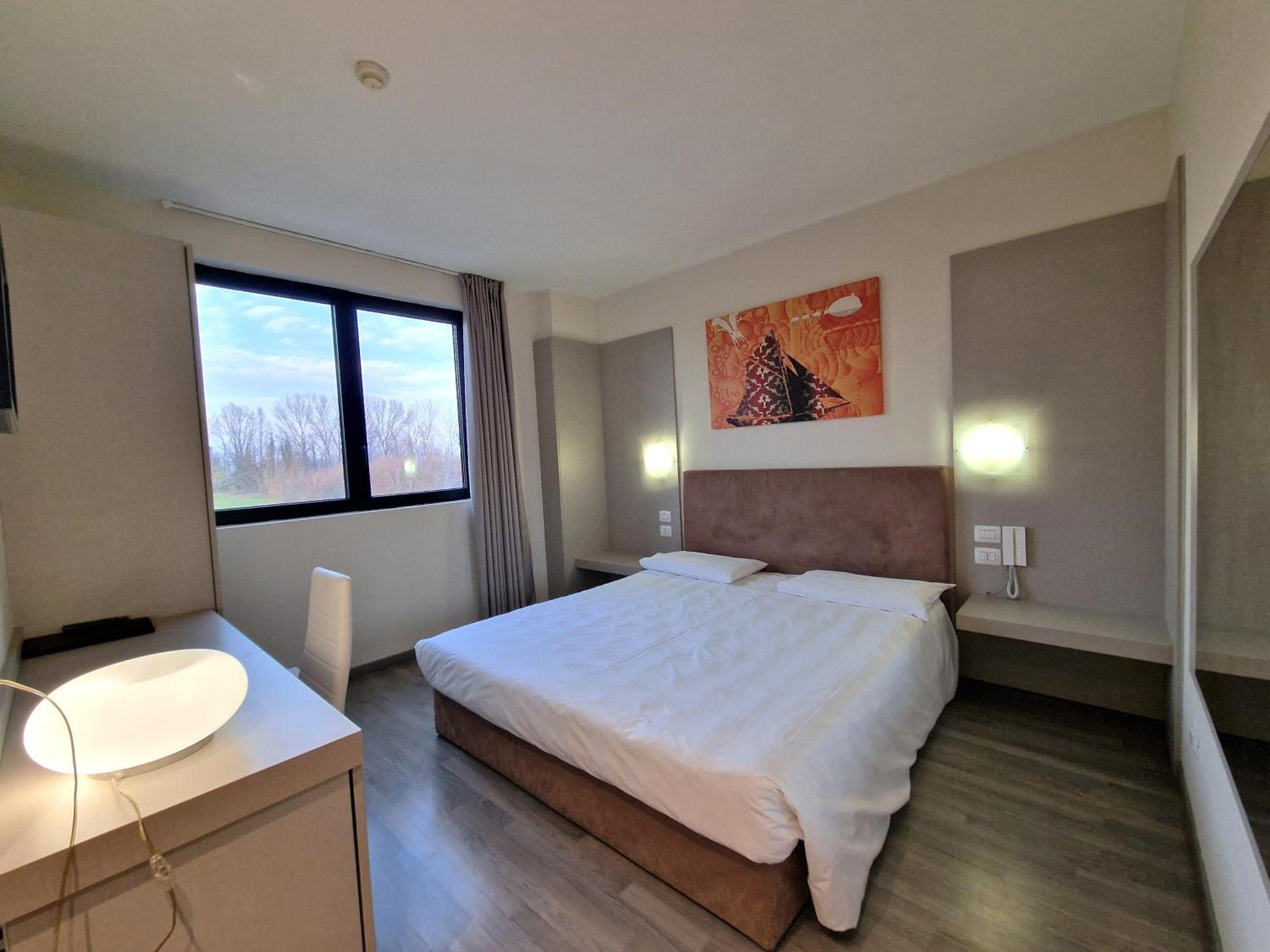 Hotel Motel Piu' Vaiano Cremasco ภายนอก รูปภาพ