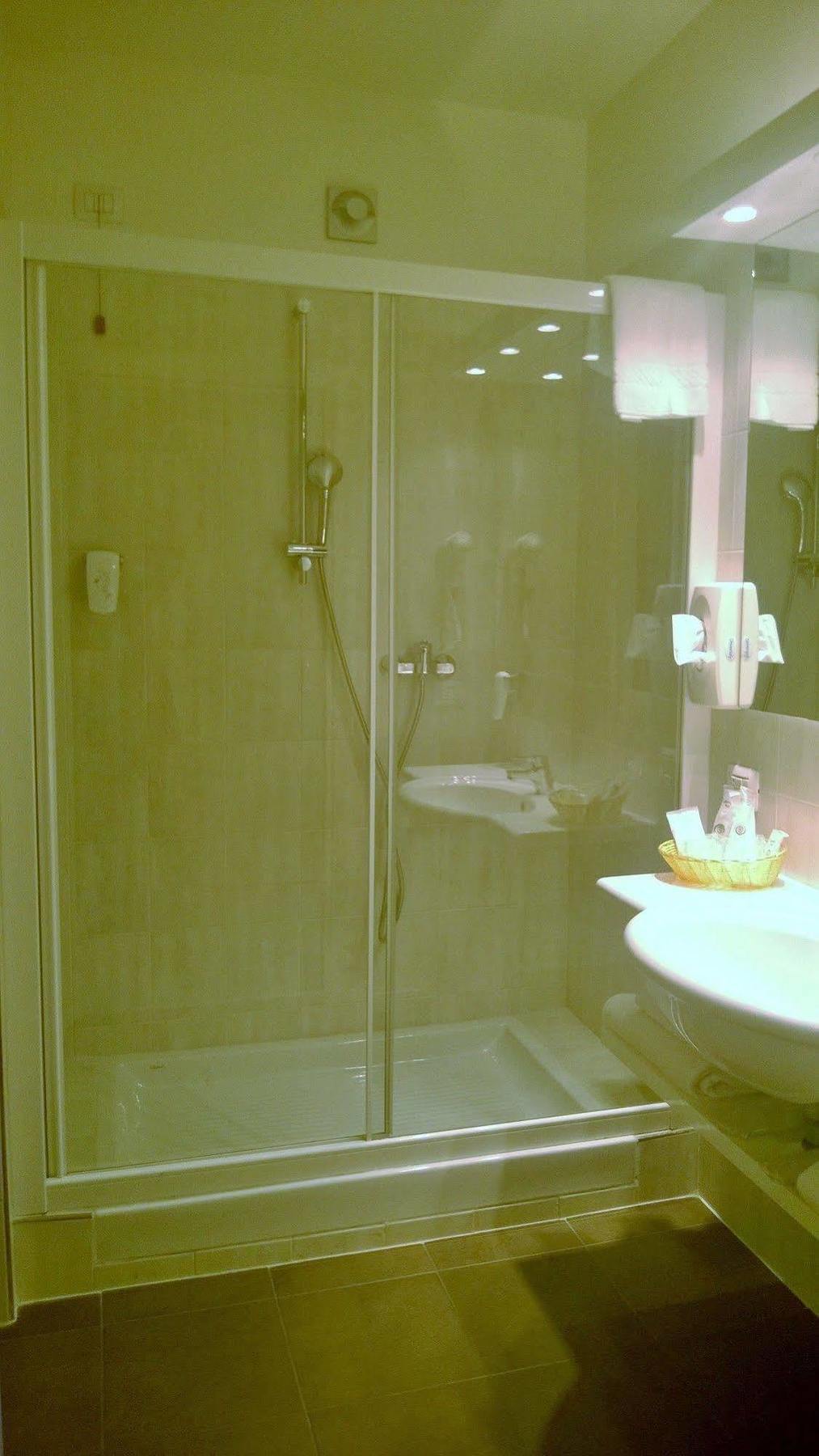 Hotel Motel Piu' Vaiano Cremasco ภายนอก รูปภาพ